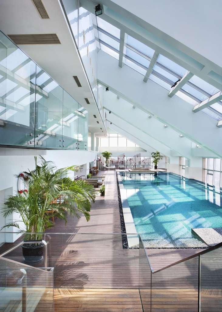 โรงแรม โรงแรมเดอะลองเกอมองท์